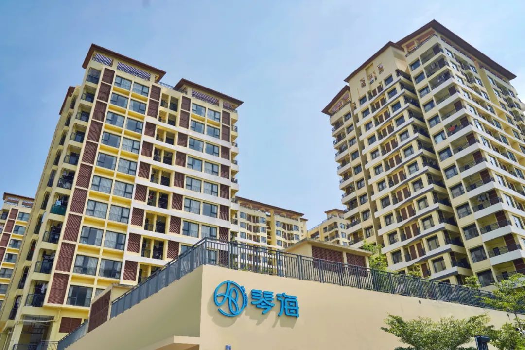 1754897513525480.jpg 2.jpg